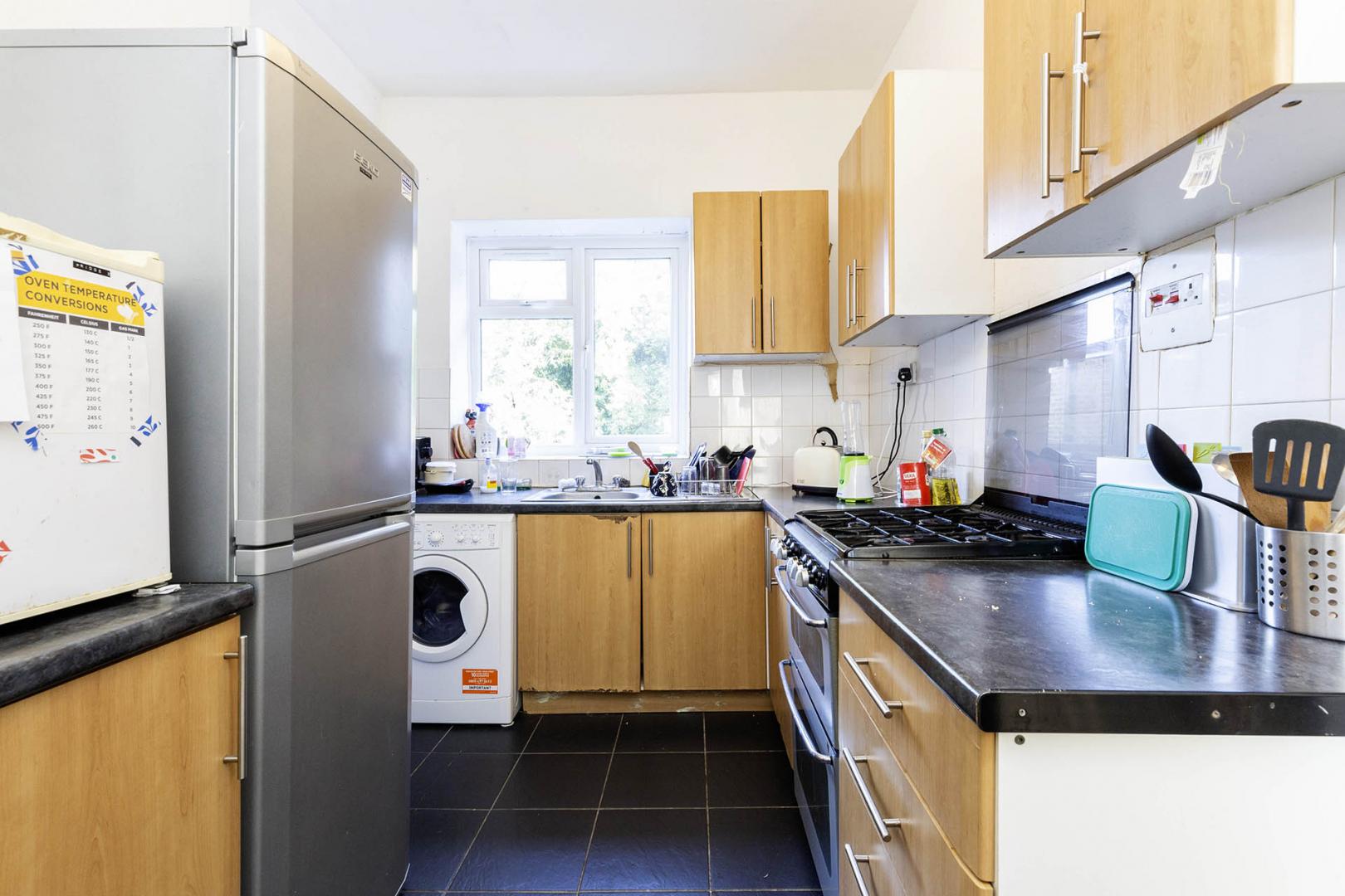 Modern Sharers Apartment Rutland Park, Willesden Green